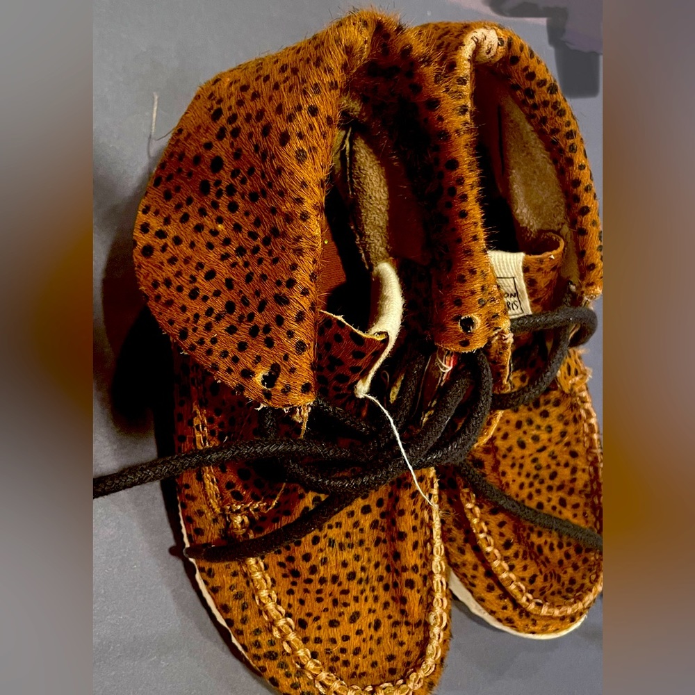 ZARA leopard print girls booties. European size 28-29.